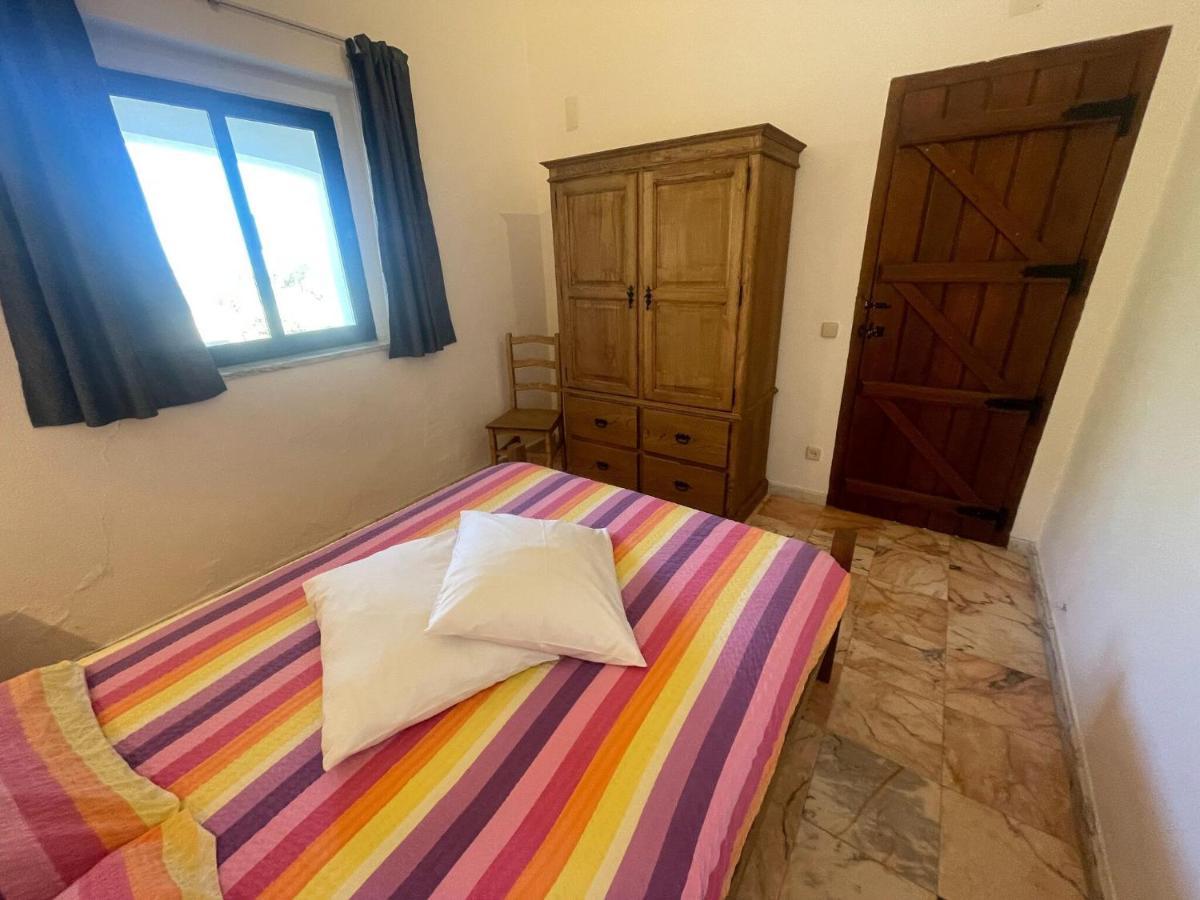 Inviting Holiday Home In Montemor O Novo With Pool Екстериор снимка